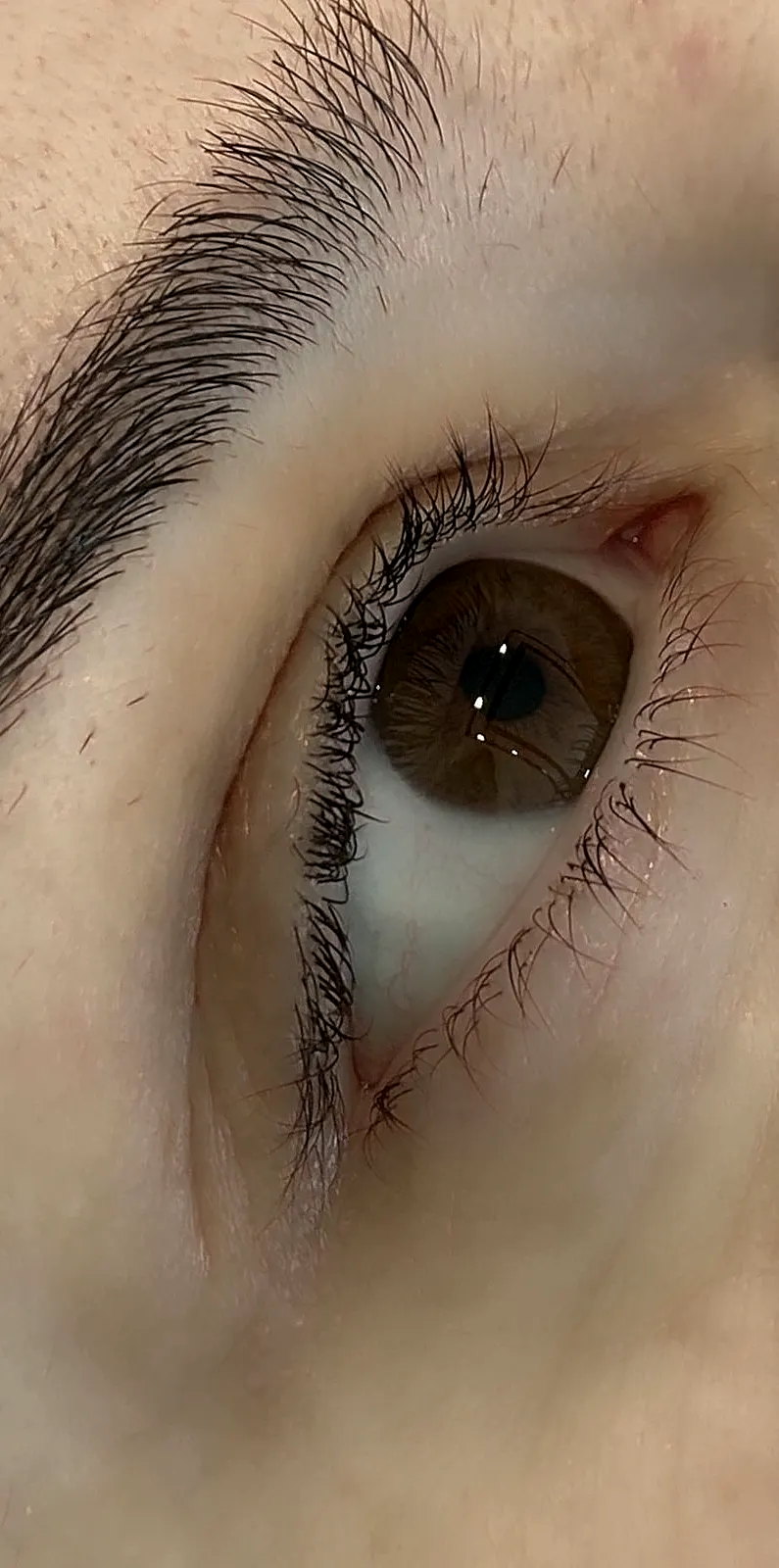 Önce: kalıcı eyeliner öncesi